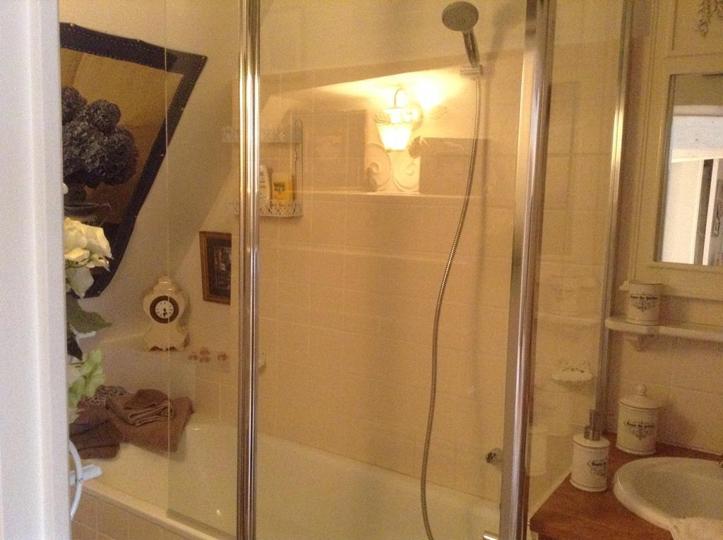 Lamaison Du Phare Honfleur Chambres D'Hotes Et Jacuzzi Prive Eksteriør bilde
