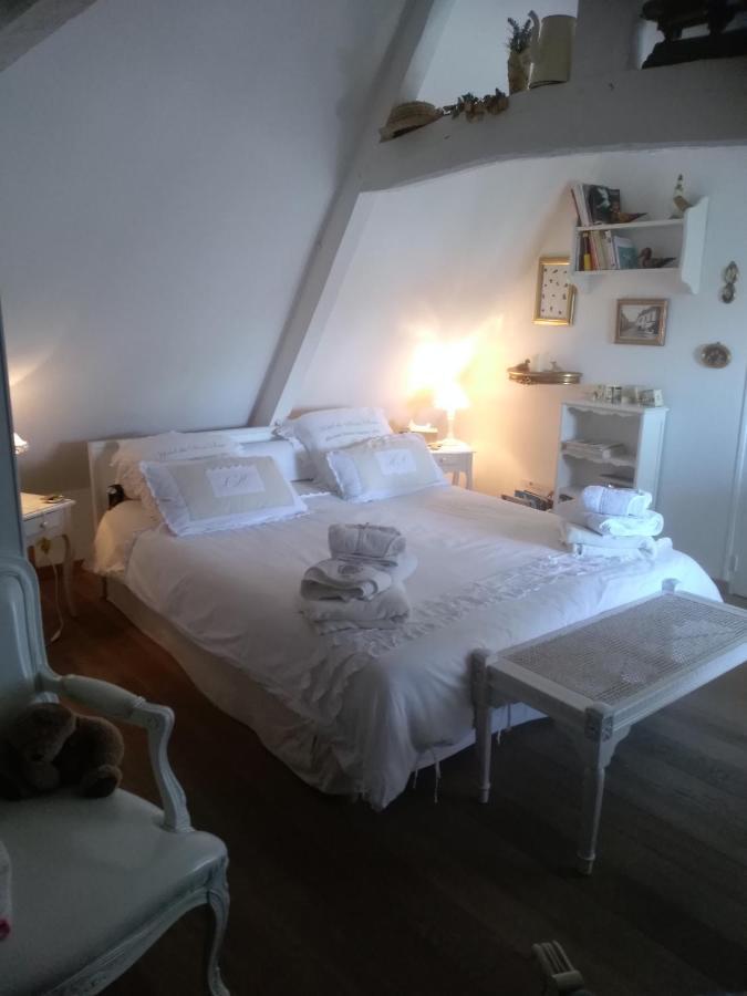 Lamaison Du Phare Honfleur Chambres D'Hotes Et Jacuzzi Prive Eksteriør bilde